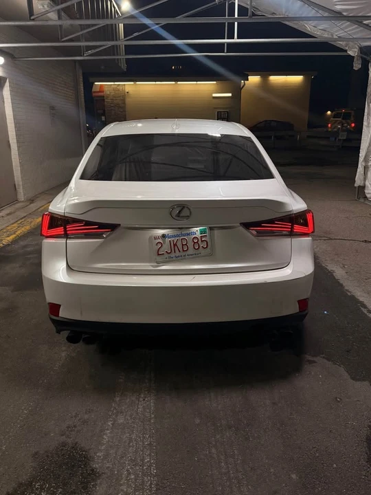 2017 Lexus IS 3rd Gen - Image 8 of 19