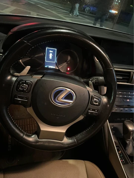 2017 Lexus IS 3rd Gen - Image 16 of 19