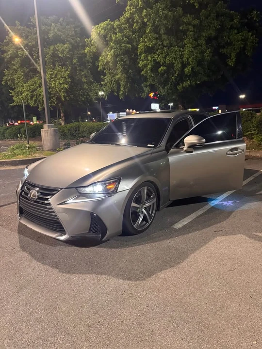 2017 Lexus IS 3rd Gen - Image 3 of 12