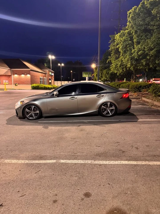 2017 Lexus IS 3rd Gen - Image 7 of 12