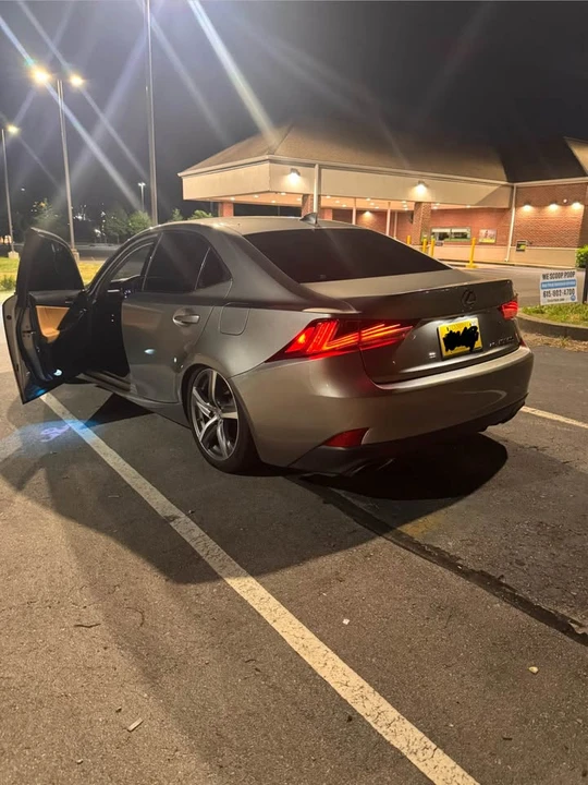 2017 Lexus IS 3rd Gen - Image 6 of 12