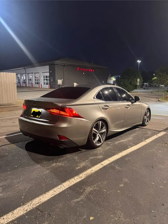 2017 Lexus IS 3rd Gen - Image 4 of 12