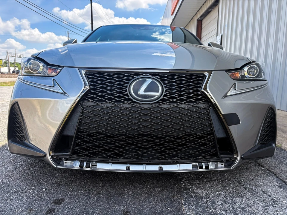 2017 Lexus IS 3rd Gen - Image 11 of 21