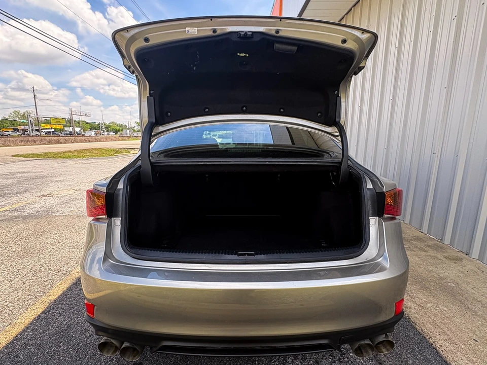2017 Lexus IS 3rd Gen - Image 6 of 21