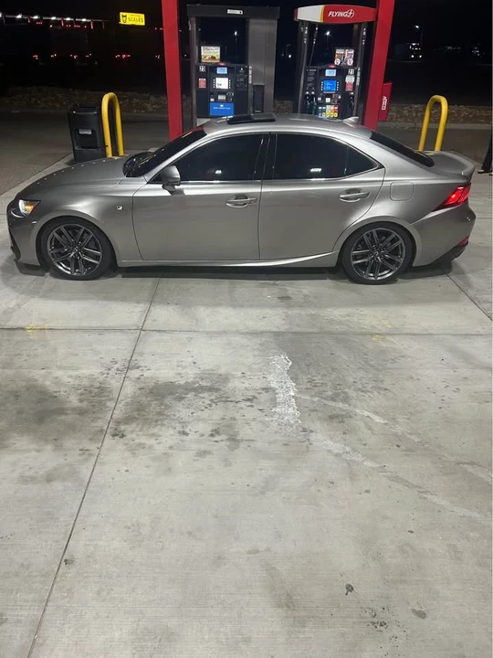 2017 Lexus IS 3rd Gen - Image 4 of 11