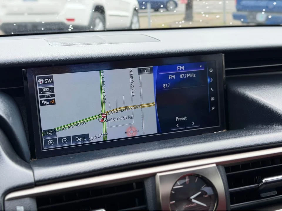 2017 Lexus IS 3rd Gen - Image 19 of 21