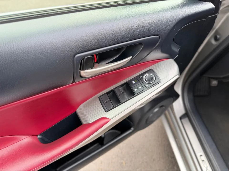 2017 Lexus IS 3rd Gen - Image 9 of 21