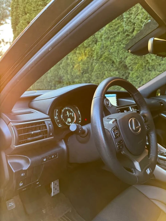 2017 Lexus IS 3rd Gen - Image 13 of 20