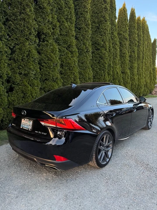 2017 Lexus IS 3rd Gen - Image 10 of 20