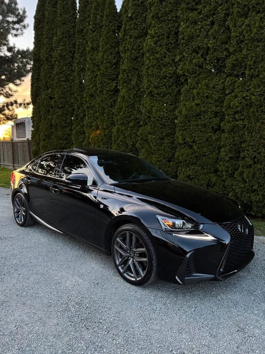 2017 Lexus IS 3rd Gen - Image 8 of 20
