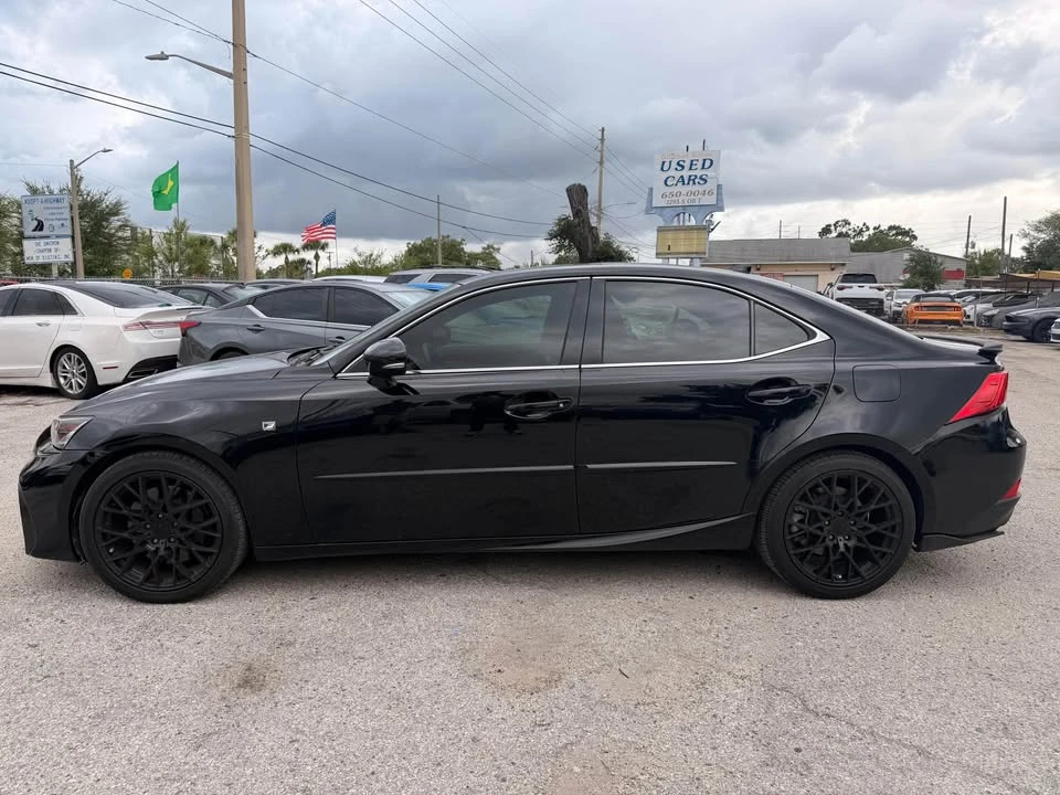 2017 Lexus IS 3rd Gen - Image 4 of 15