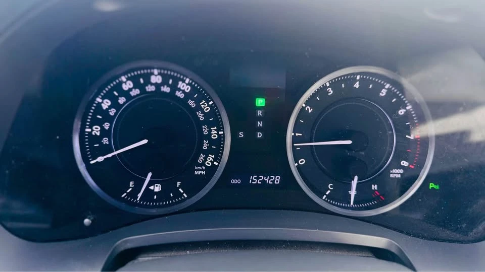 2017 Lexus IS 2nd Gen - Image 15 of 17