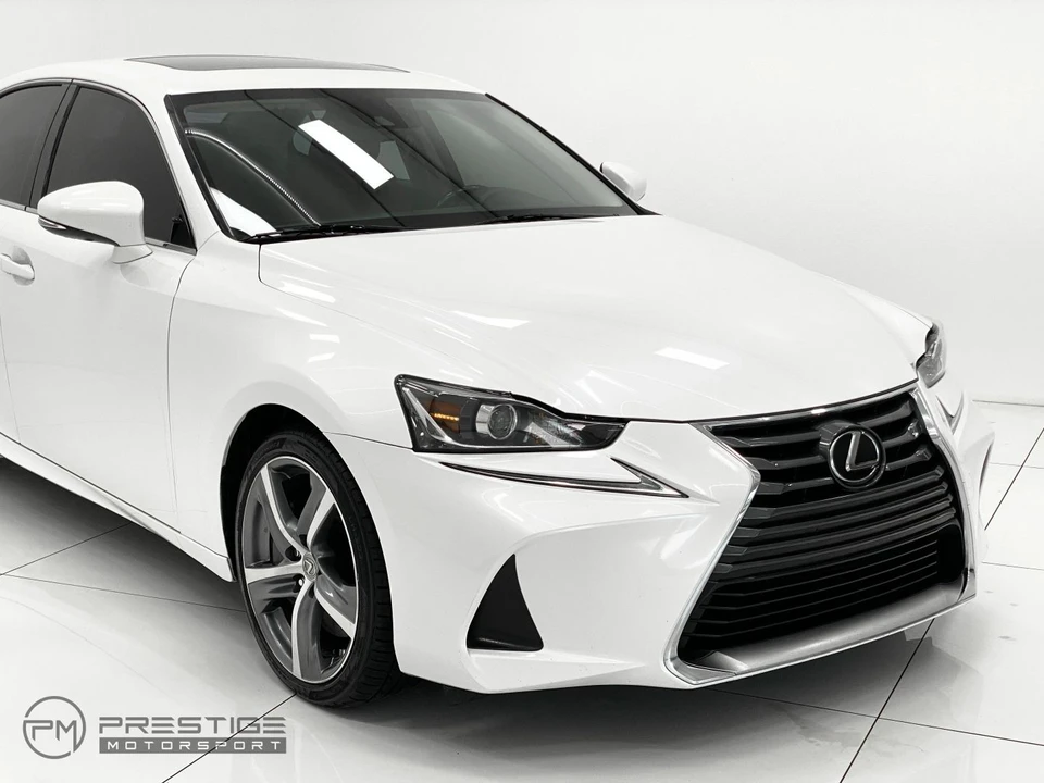 2017 Lexus IS 3rd Gen - Image 9 of 31