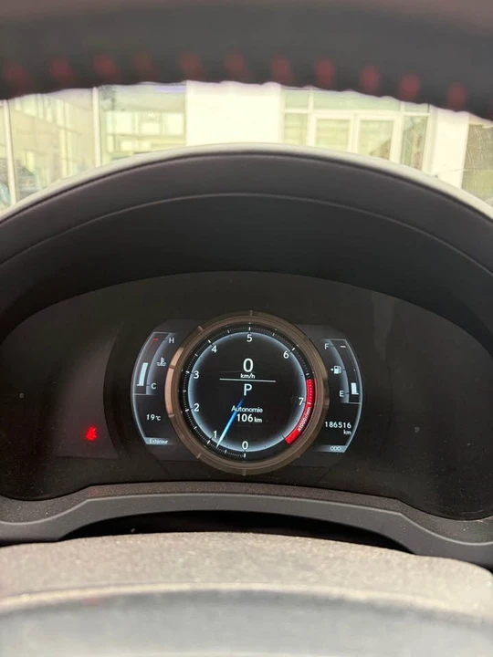 2017 Lexus IS 3rd Gen - Image 6 of 6