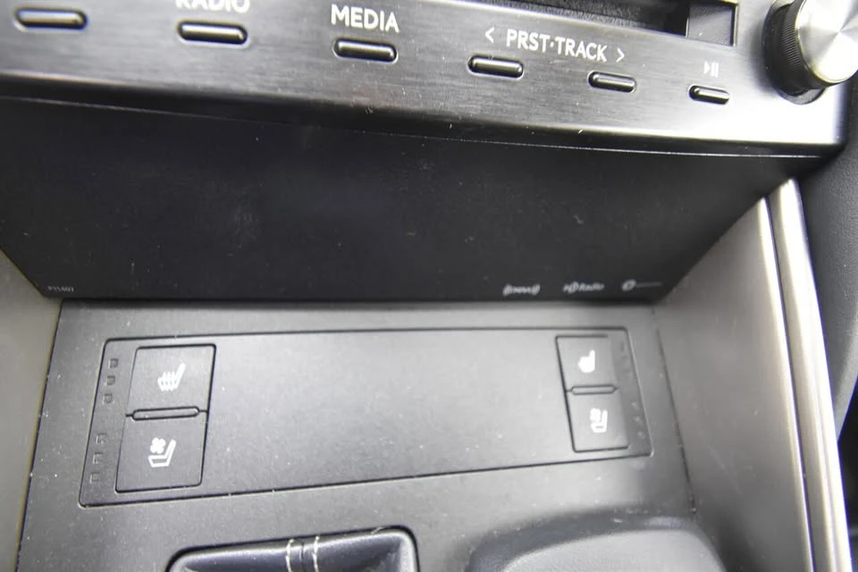 2017 Lexus IS 3rd Gen - Image 13 of 20