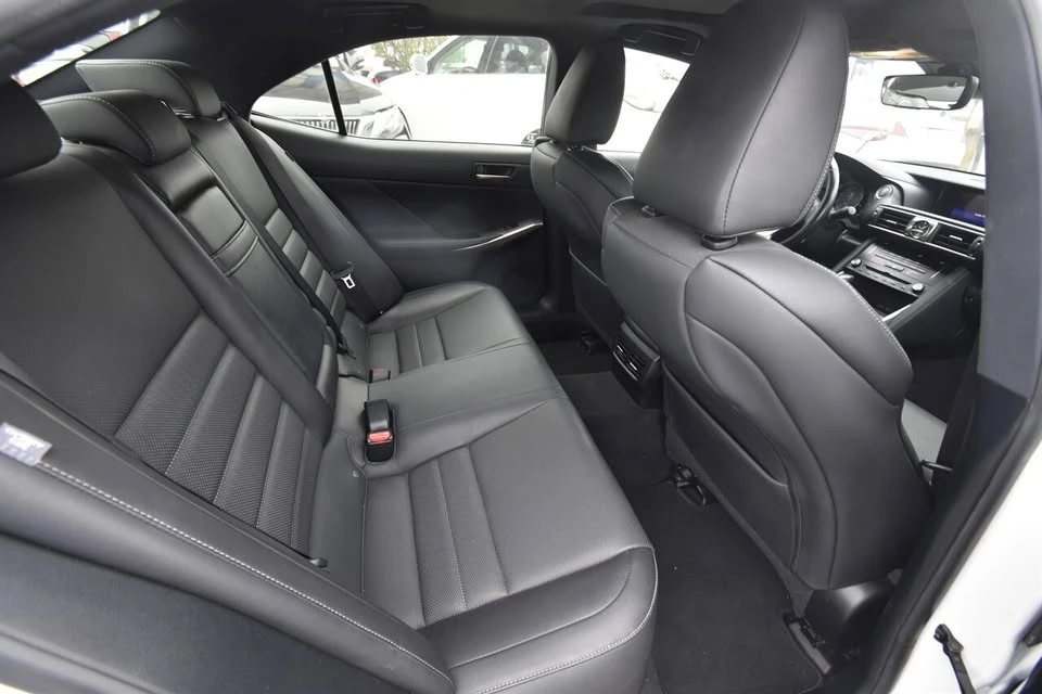 2017 Lexus IS 3rd Gen - Image 10 of 20