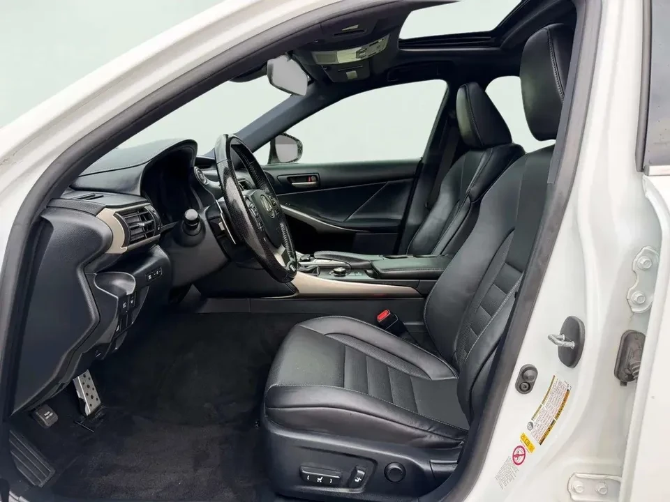 2017 Lexus IS 3rd Gen - Image 6 of 8