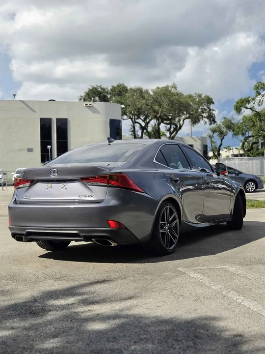 2017 Lexus IS 3rd Gen - Image 4 of 13
