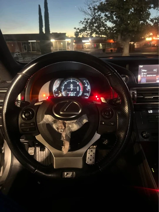 2017 Lexus IS 3rd Gen - Image 5 of 7