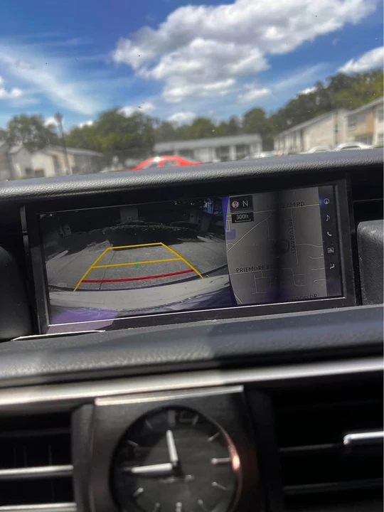 2017 Lexus IS 3rd Gen - Image 4 of 7