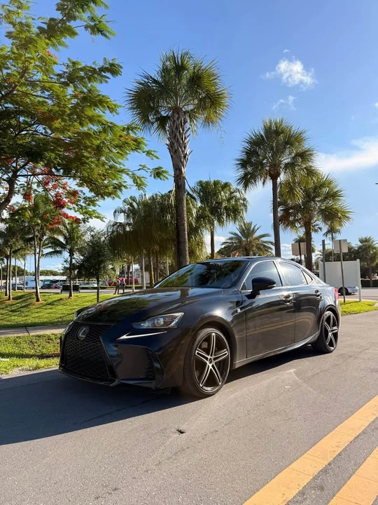 2017 Lexus IS 3rd Gen - Image 18 of 18