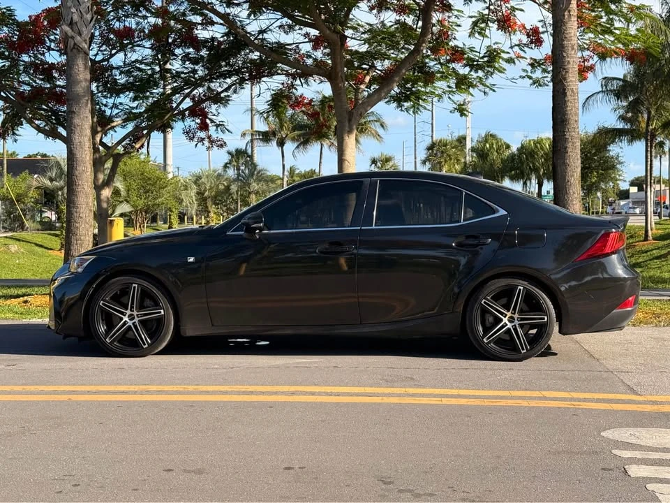 2017 Lexus IS 3rd Gen - Image 7 of 18