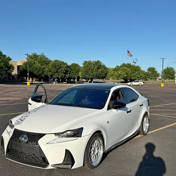 2017 Lexus IS 200t F Sport