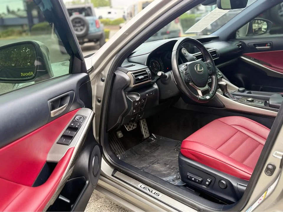 2017 Lexus IS 3rd Gen - Image 5 of 9