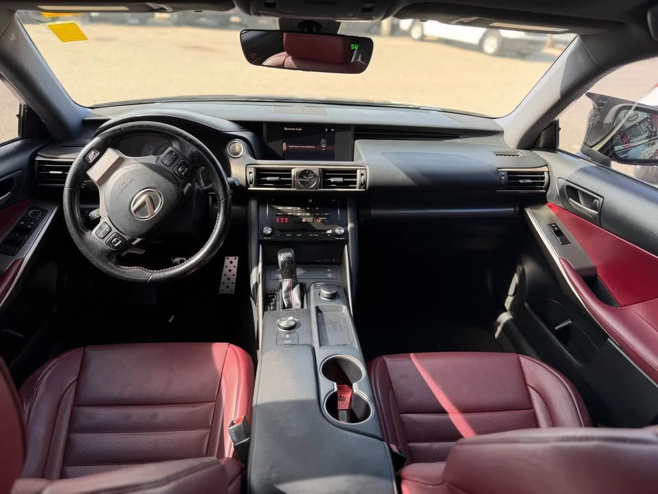 2017 Lexus IS 3rd Gen - Image 8 of 17