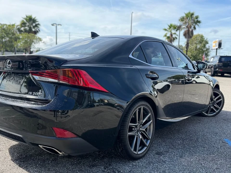 2017 Lexus IS 3rd Gen - Image 5 of 17