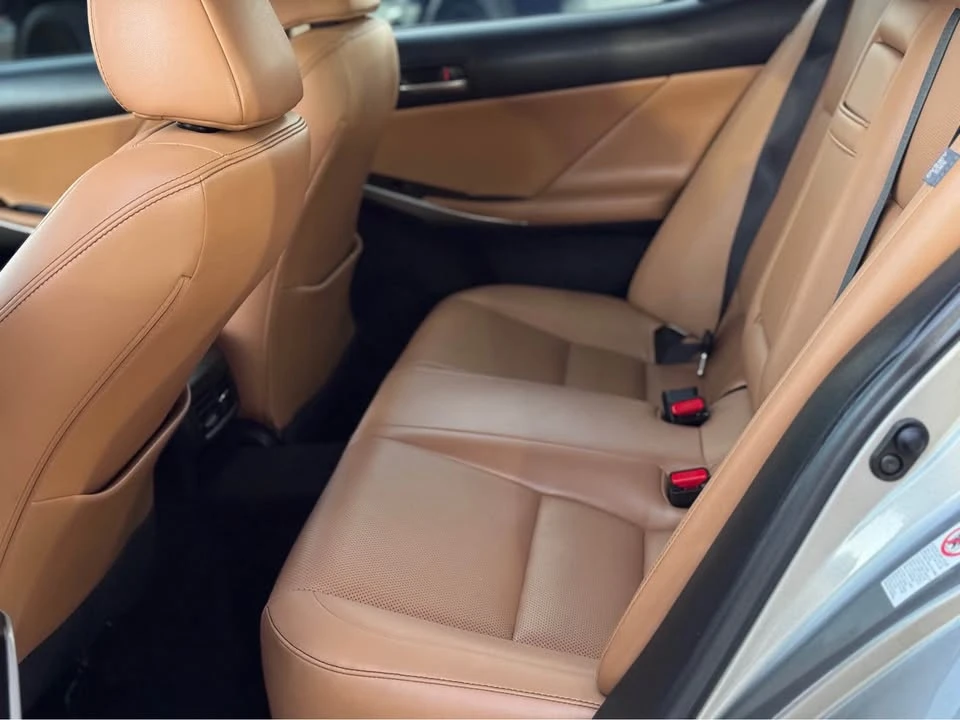 2017 Lexus IS 3rd Gen - Image 18 of 18