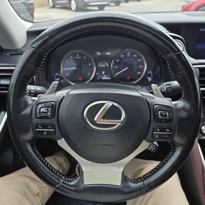 2017 Lexus IS 3rd Gen - Image 11 of 18