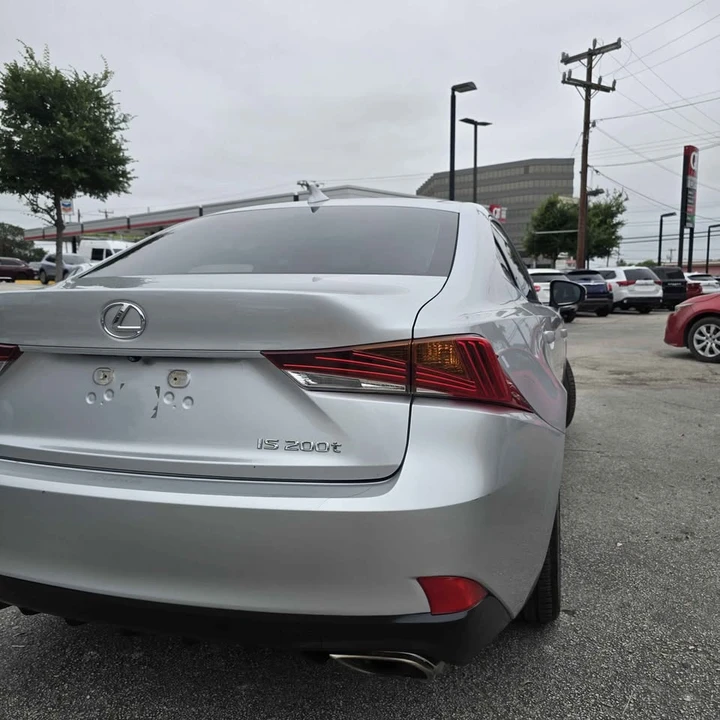 2017 Lexus IS 3rd Gen - Image 5 of 18