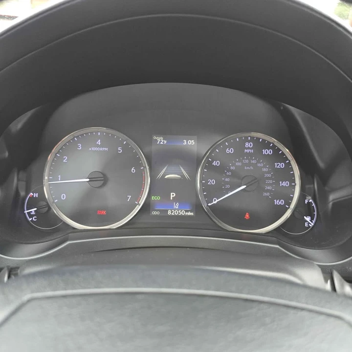 2017 Lexus IS 3rd Gen - Image 14 of 18