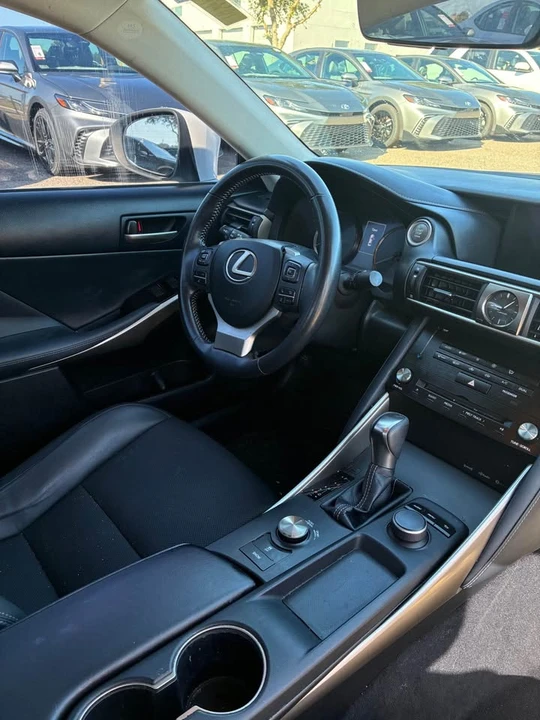 2017 Lexus IS 3rd Gen - Image 3 of 5