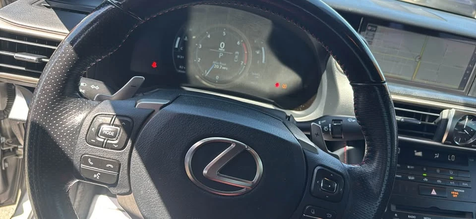 2017 Lexus IS 3rd Gen - Image 5 of 7