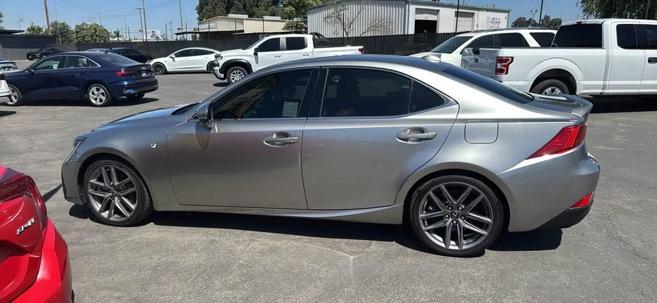 2017 Lexus IS 3rd Gen - Image 4 of 7