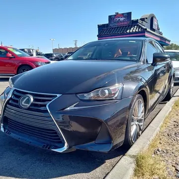 2017 Lexus IS 200t