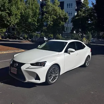 2017 Lexus IS 200t Sedan
