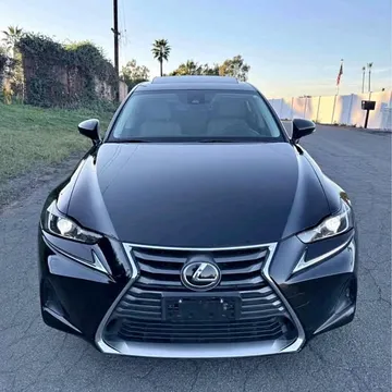 2017 Lexus IS 200t Sedan 4D