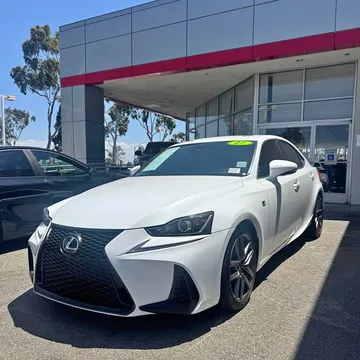 2017 Lexus IS 200t F Sport