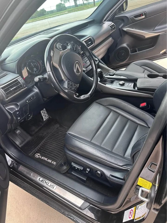 2017 Lexus IS 3rd Gen - Image 5 of 5