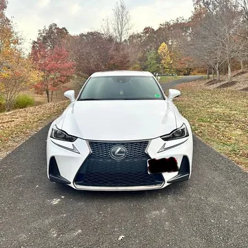 2017 Lexus IS 300 F Sport Design