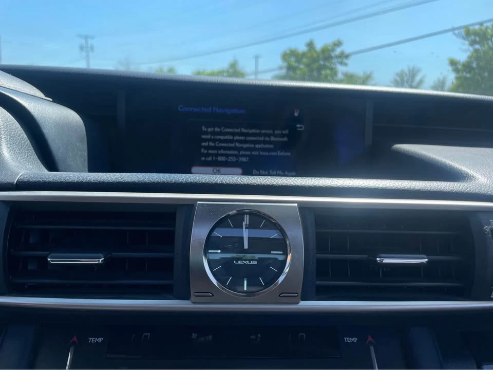 2017 Lexus IS 3rd Gen - Image 14 of 19