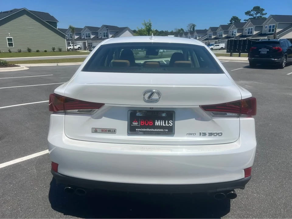 2017 Lexus IS 3rd Gen - Image 6 of 16