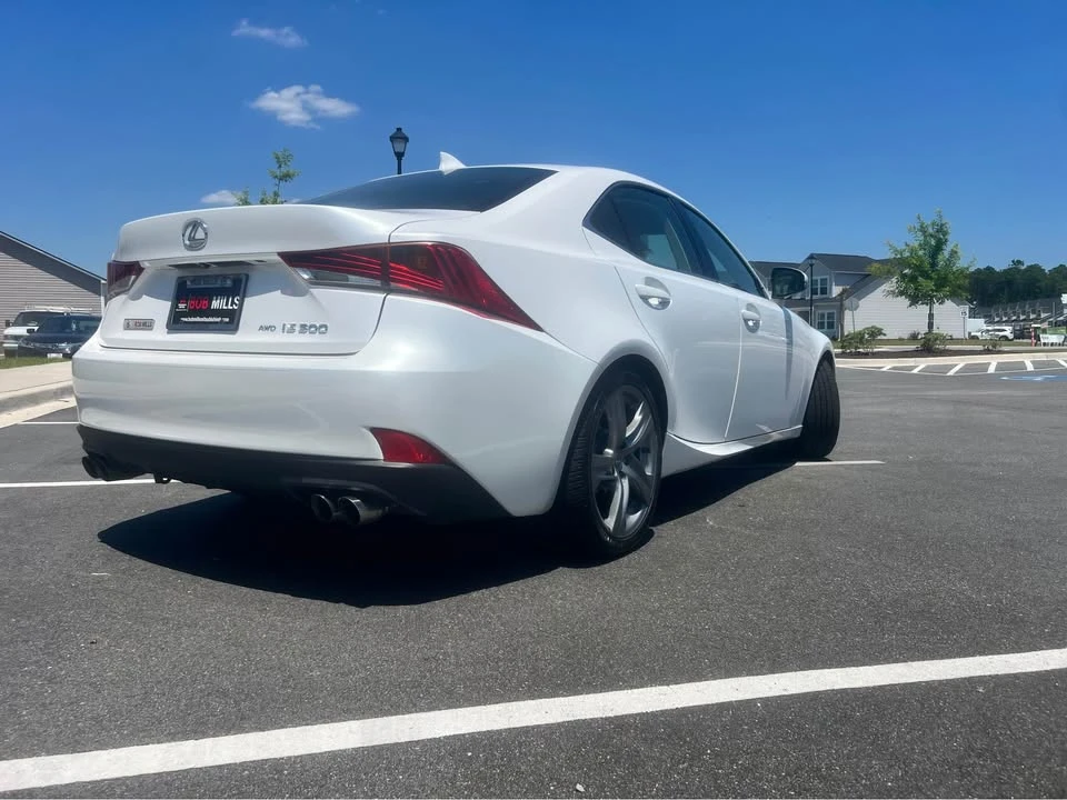 2017 Lexus IS 3rd Gen - Image 4 of 16