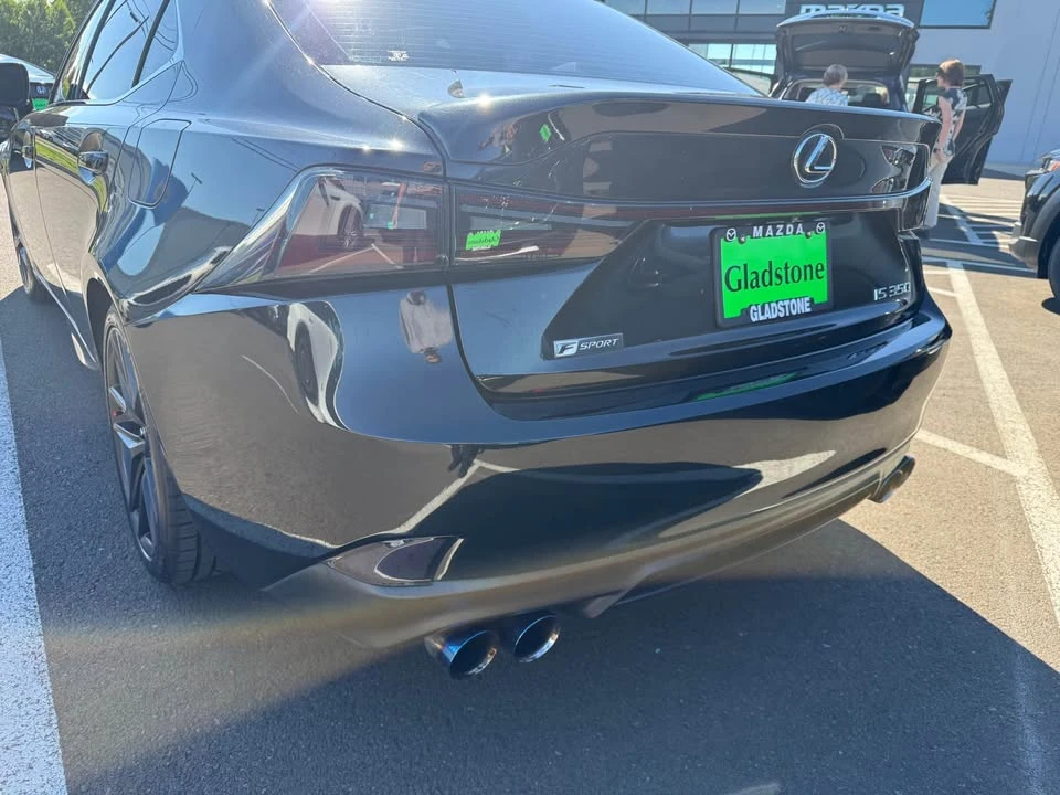 2017 Lexus IS 3rd Gen - Image 4 of 5