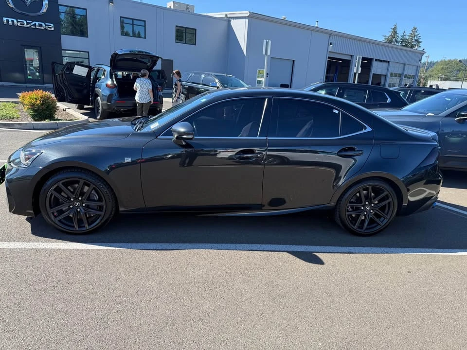 2017 Lexus IS 3rd Gen - Image 3 of 5