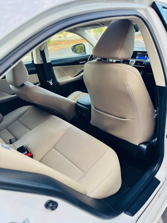 2017 Lexus IS 3rd Gen - Image 11 of 15