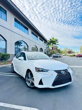 2017 Lexus IS300 AWD